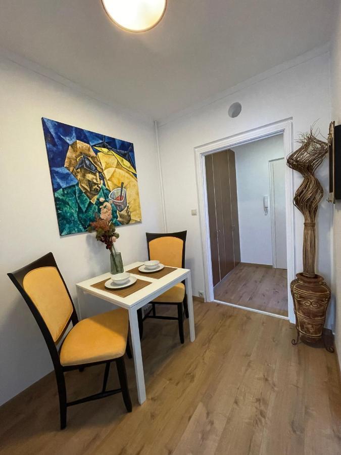 Le Petit Leisure Apartment Budapest Exterior photo